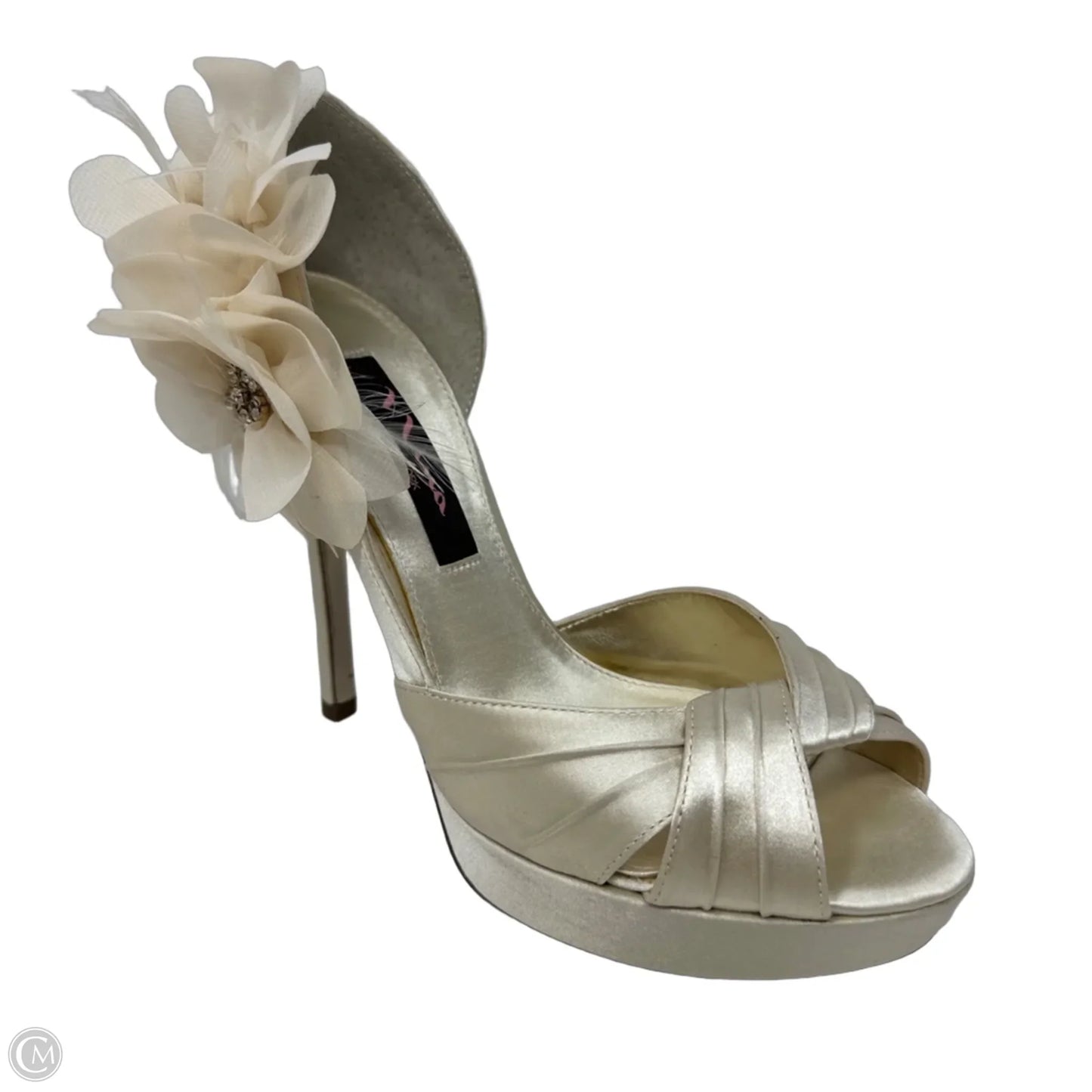 Maybell Floral Stiletto Peep Toe Satin Bridal Pumps By Nina In Cream, Size: 6.5