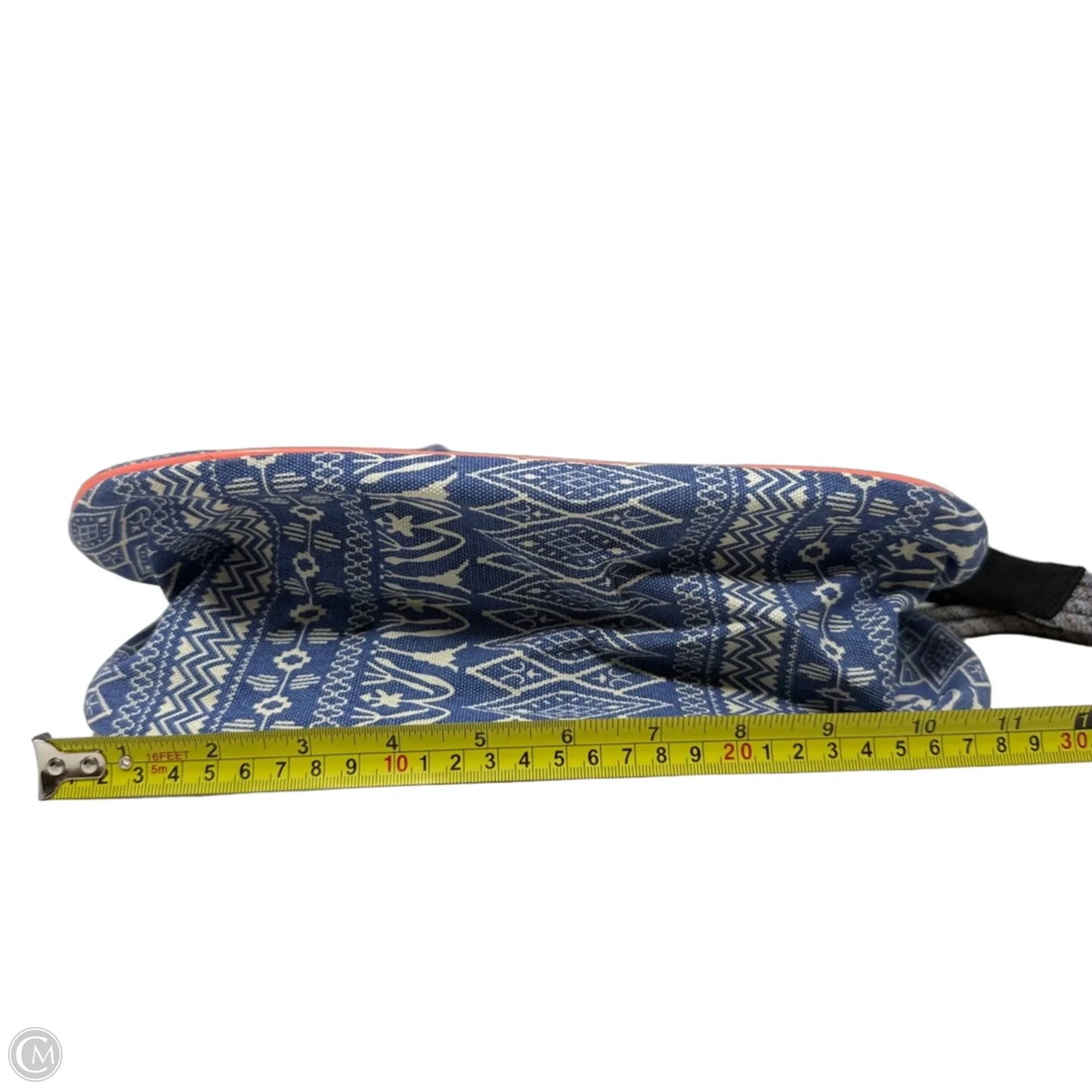 Crossbody By Kavu, Size: Medium