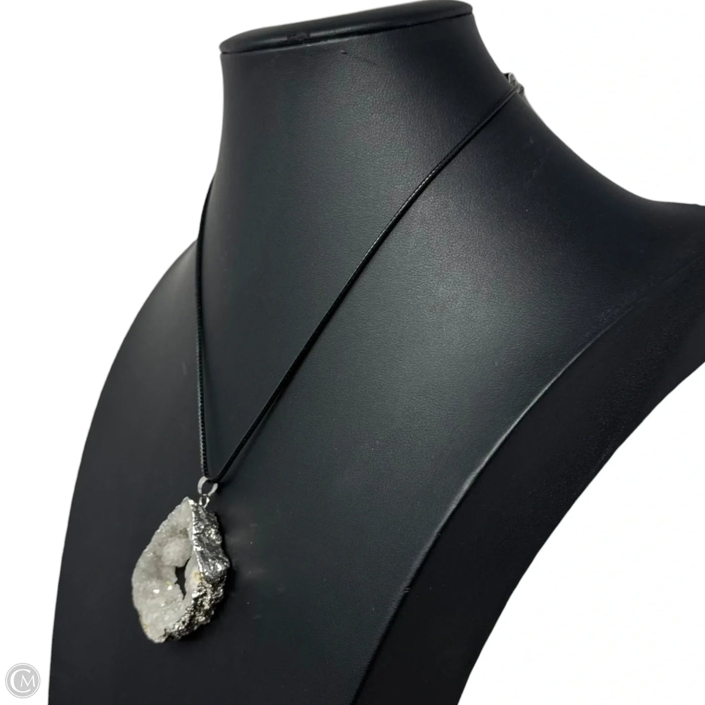 Geode Pendant Necklace