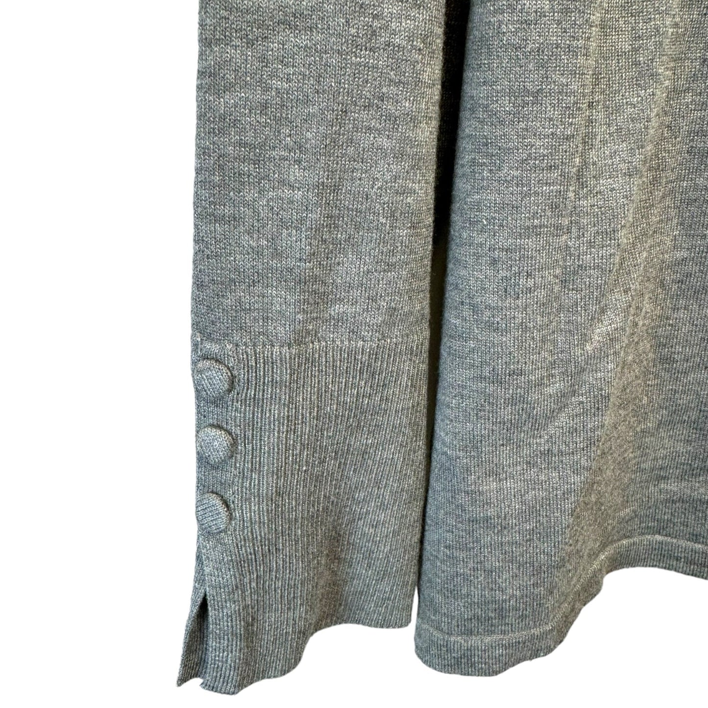 Top Long Sleeve Basic By Chicos In Grey, Size: S