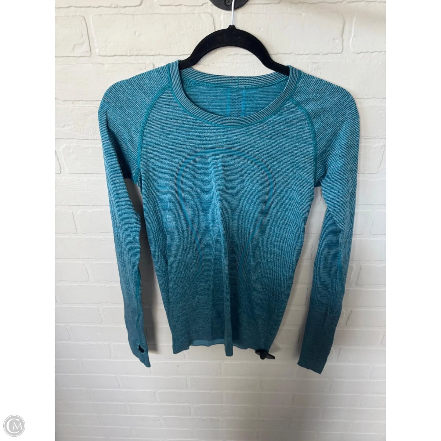 Athletic Top Long Sleeve Crewneck By Lululemon In Blue, Size: S