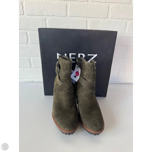 Boots Ankle Heels By Naturalizer In Green, Size: 6.5