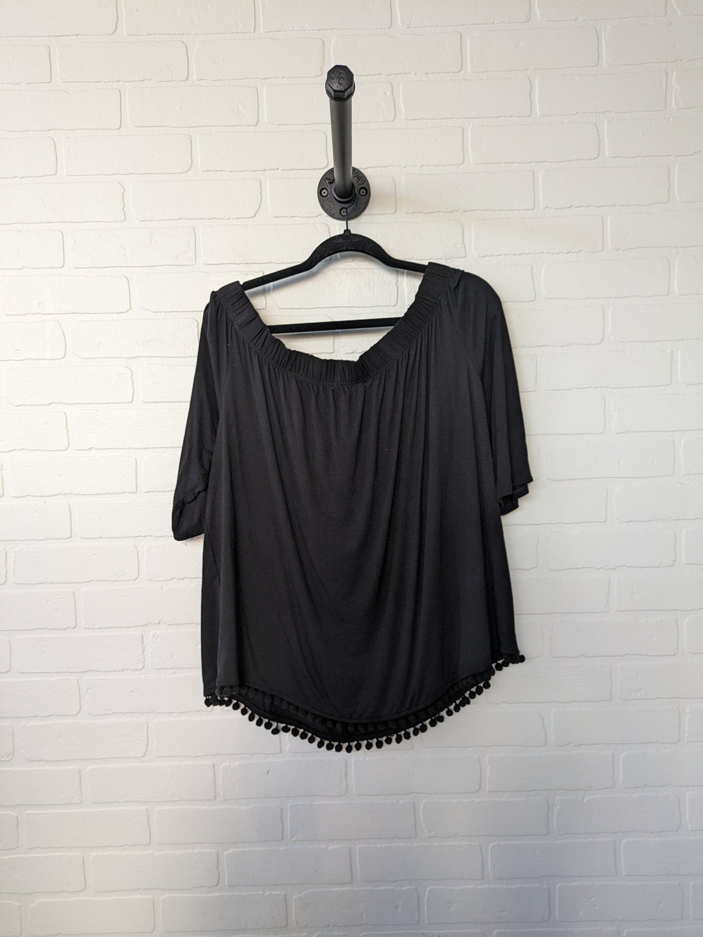 Top Short Sleeve By Pebble And Stone  Size: 1x