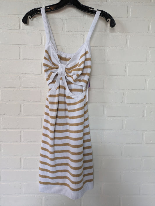 Tan & White Dress Casual Short Aerie, Size M