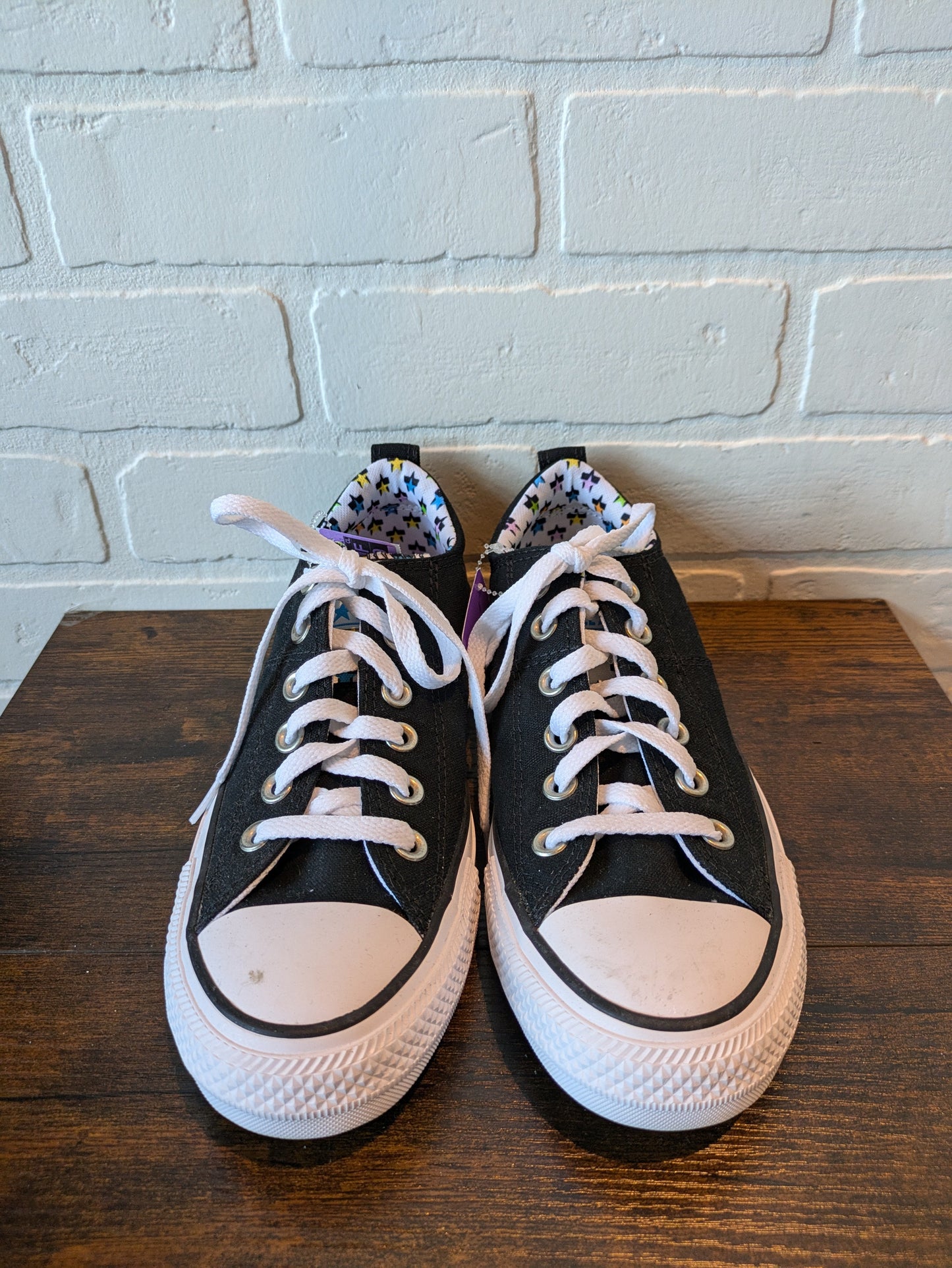 Black & White Shoes Sneakers Converse, Size 8
