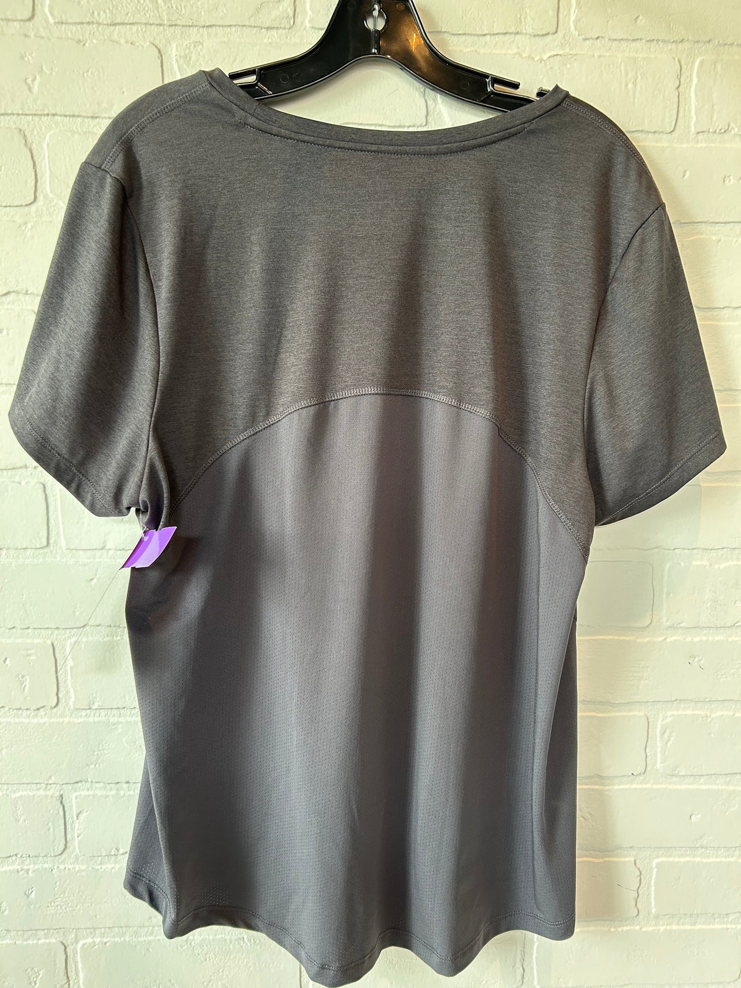 Grey Athletic Top Short Sleeve Avia, Size Xl