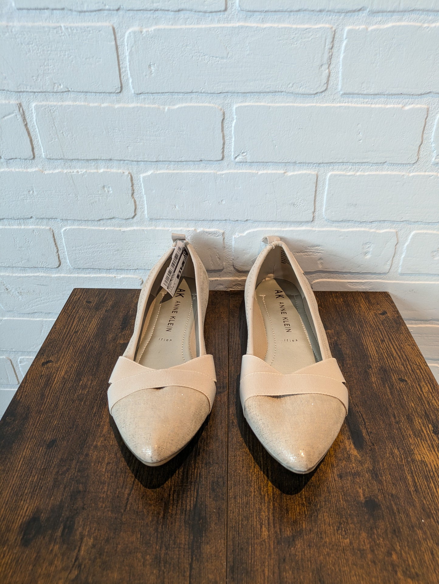 Tan Shoes Flats Anne Klein, Size 9.5