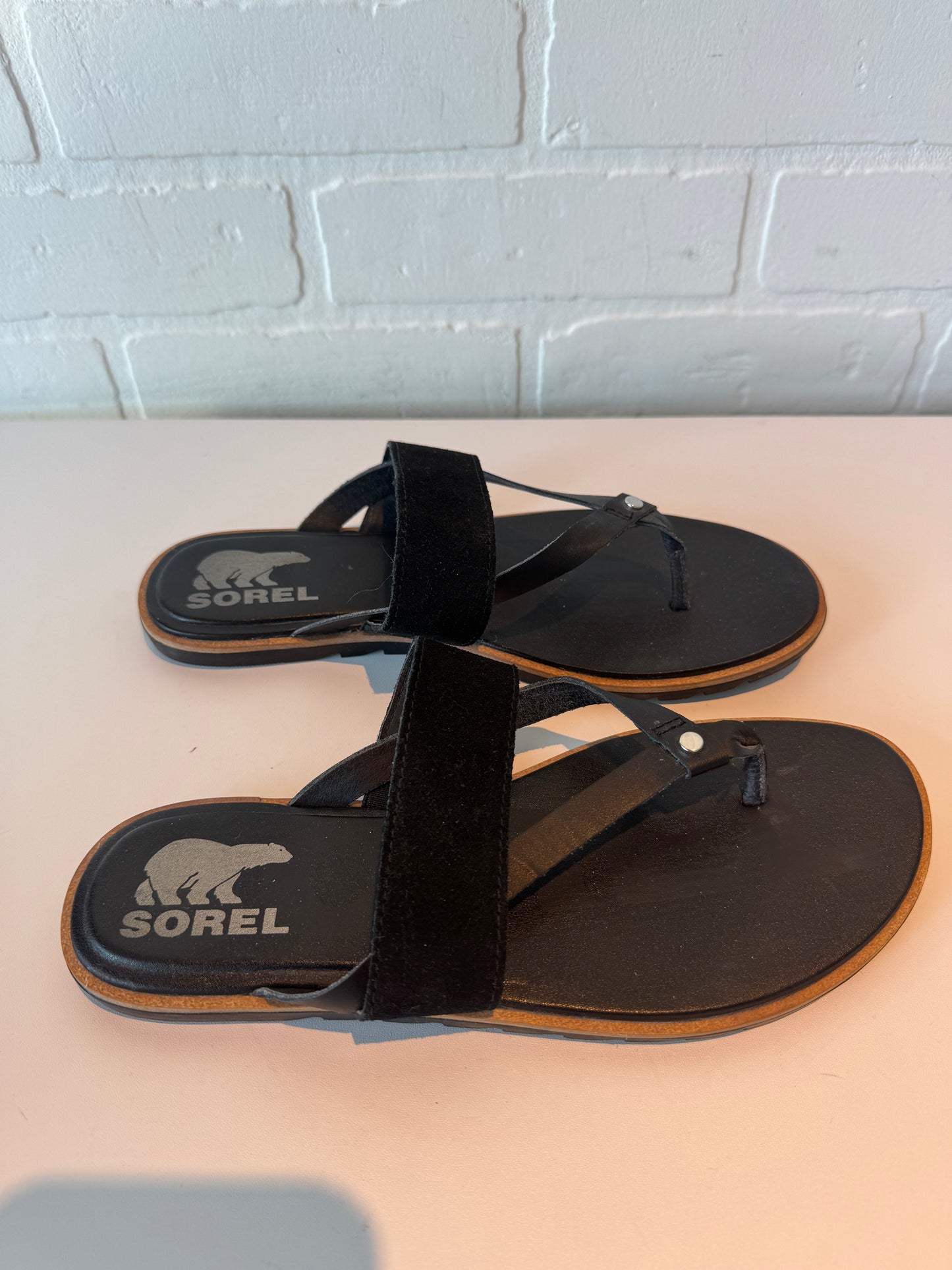 Sandals Flip Flops By Sorel In Black, Size: 7.5