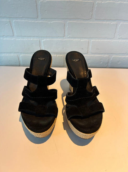 Sandals Designer By Ugg In Black & Cream, Size: 9