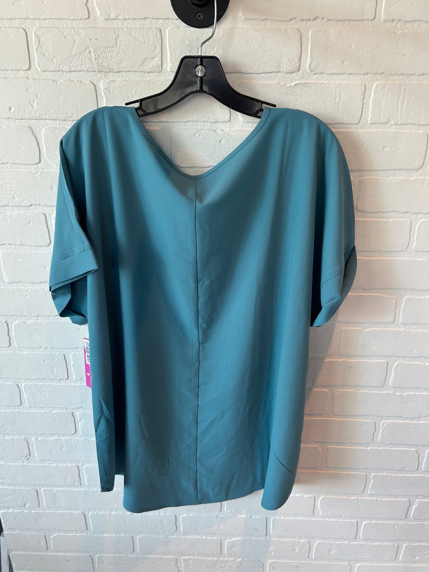 Top Short Sleeve By Zenana Outfitters In Green, Size: 2x