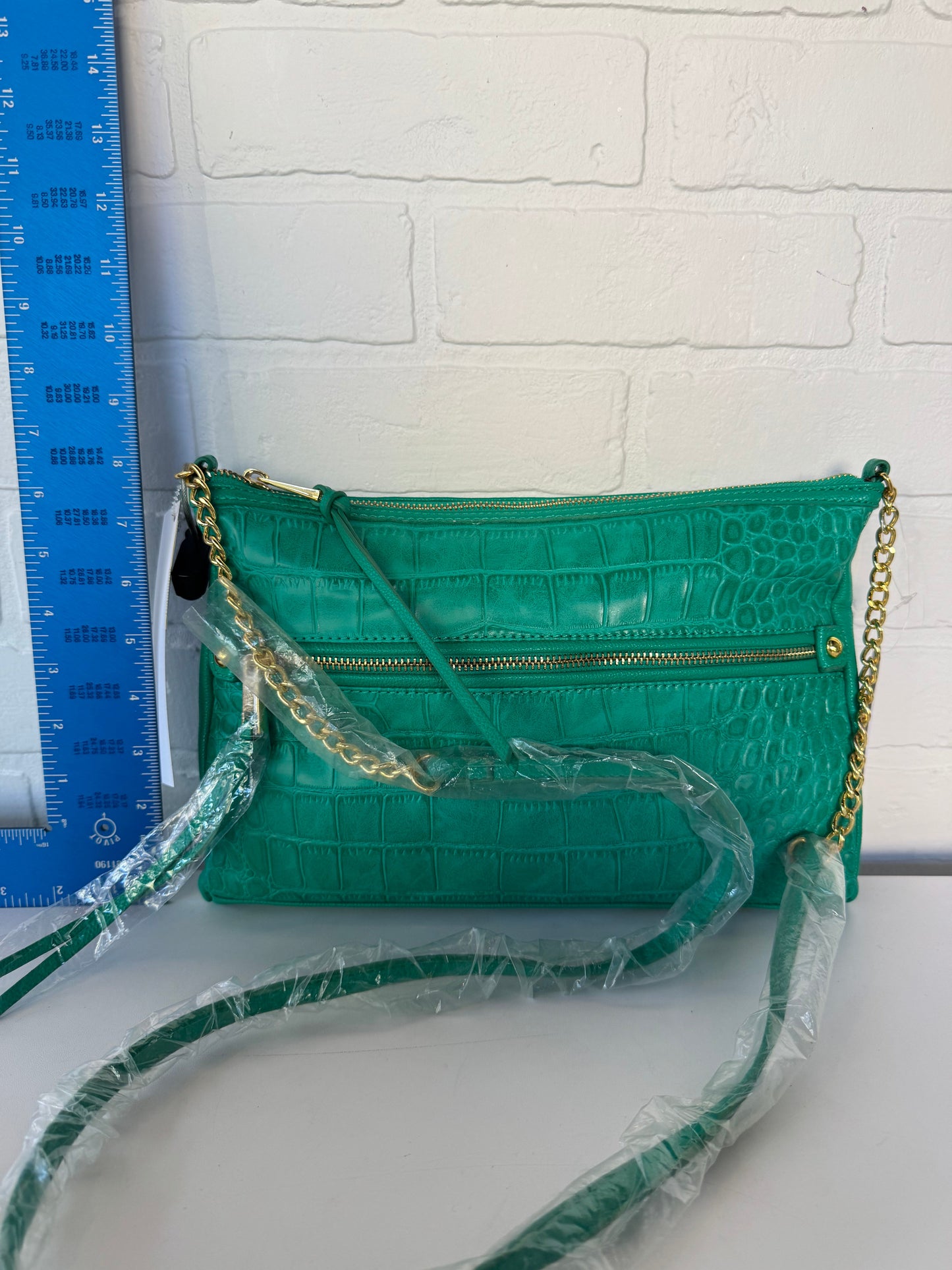 Handbag By Jessica Simpson, Size: Medium