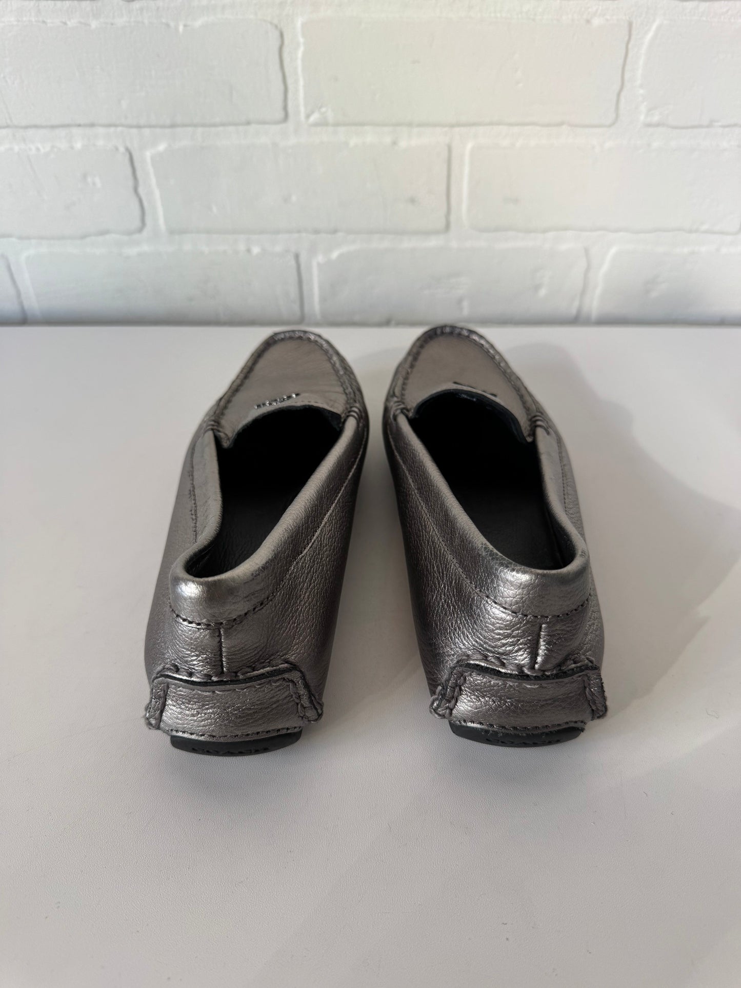 Shoes Designer By Coach In Silver, Size: 5