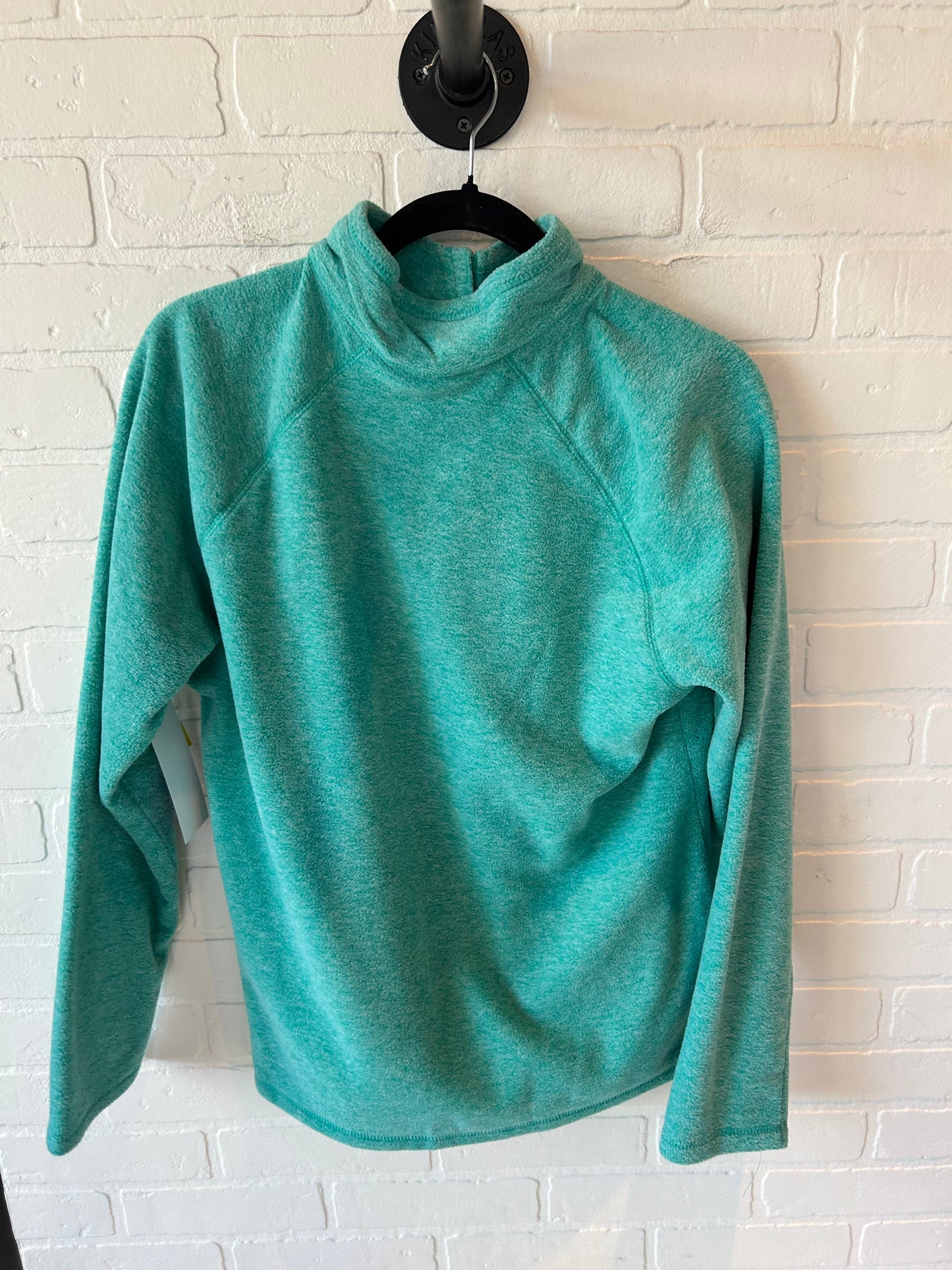 Top Long Sleeve By Eddie Bauer In Green, Size: L