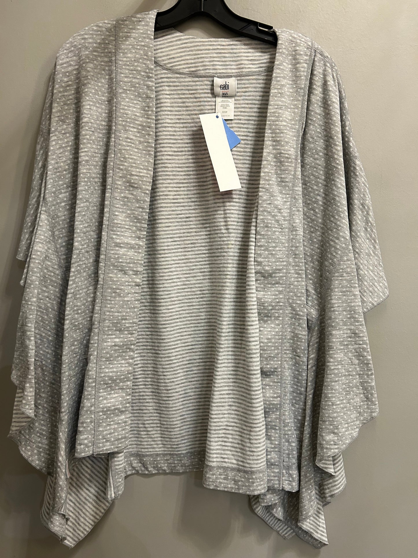 Cardigan By Cabi In Grey & White, Size: Xs