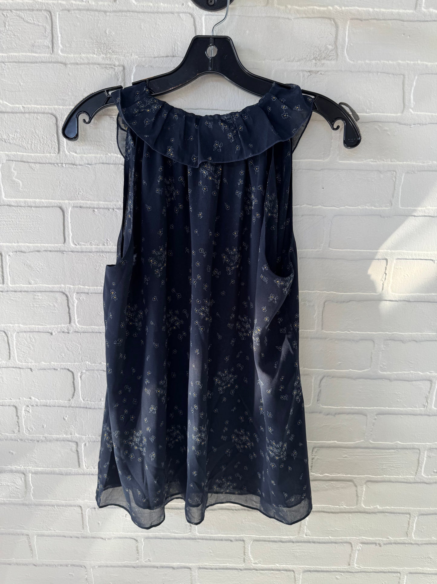 Top Sleeveless By Cabi In Navy, Size: M