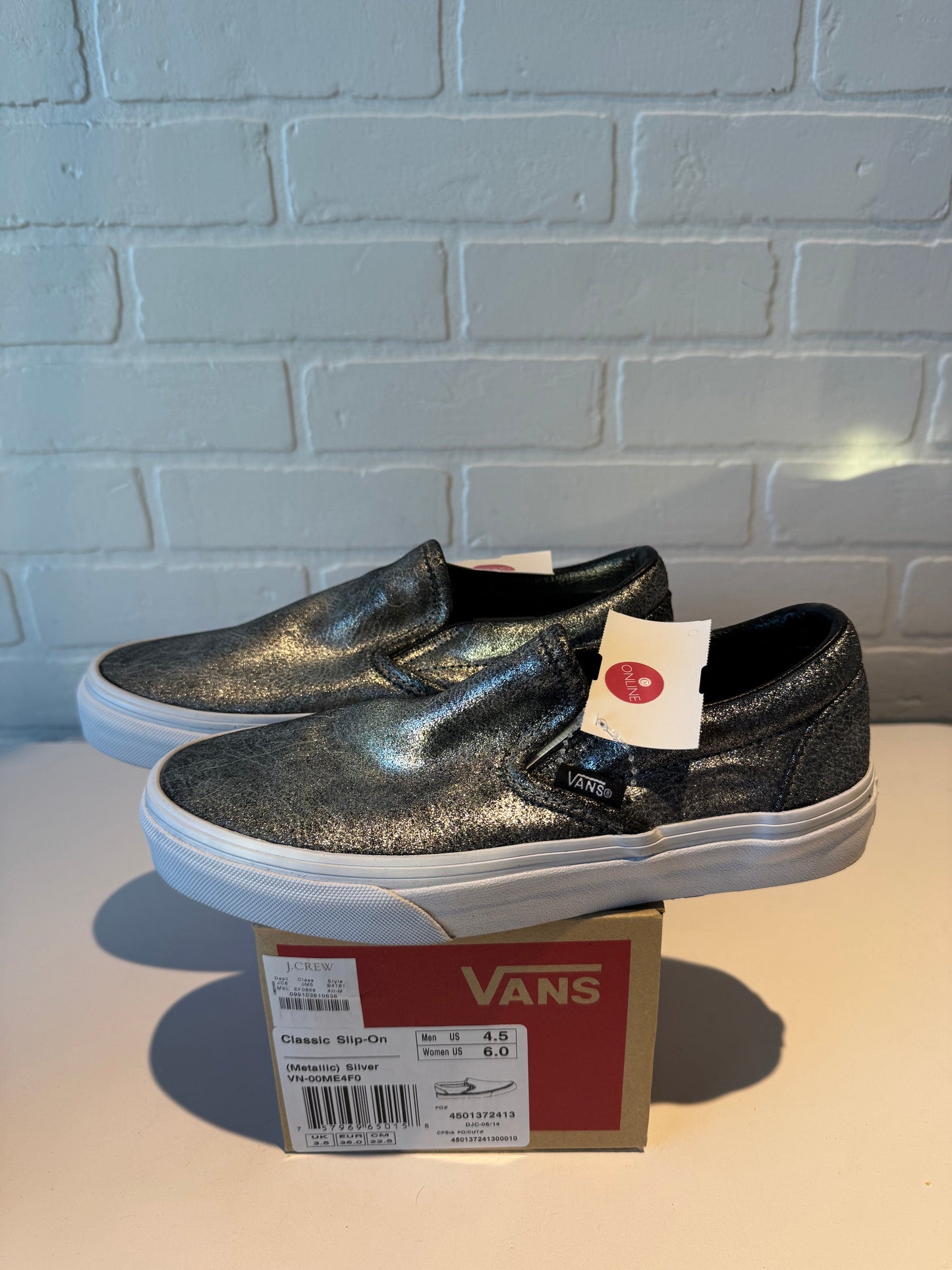 Shoes Sneakers By Vans In Silver, Size: 6