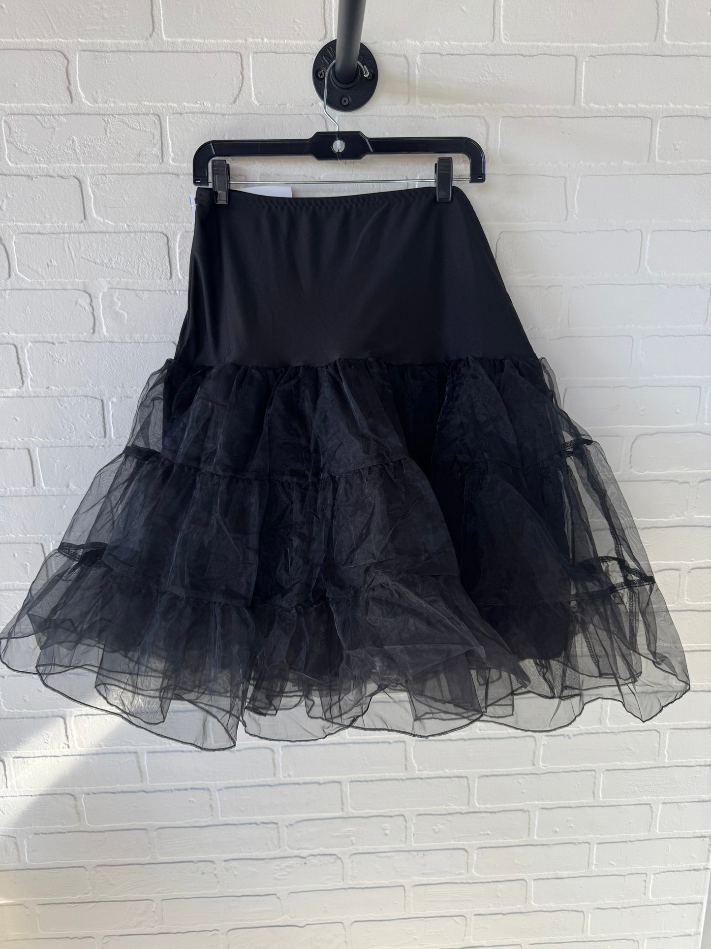 Skirt Mini & Short By Cme In Black, Size: 18