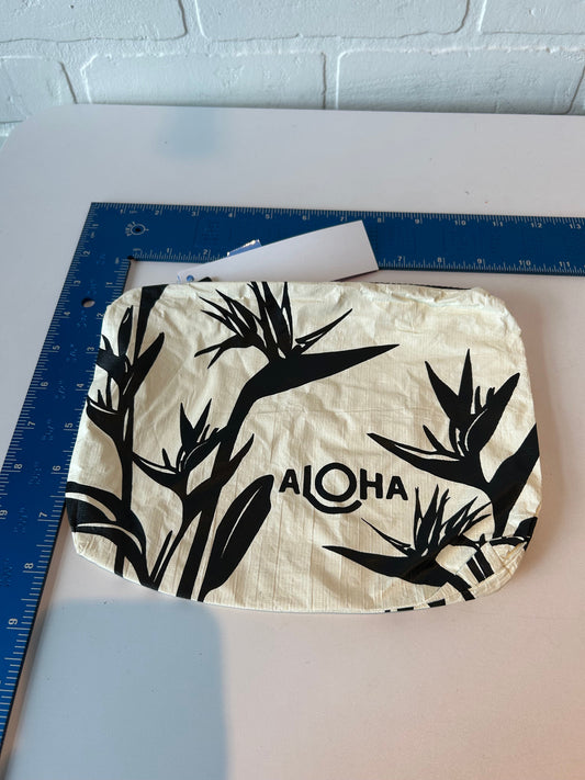 Makeup Bag By ALOHA COLLECTION, Size: Medium