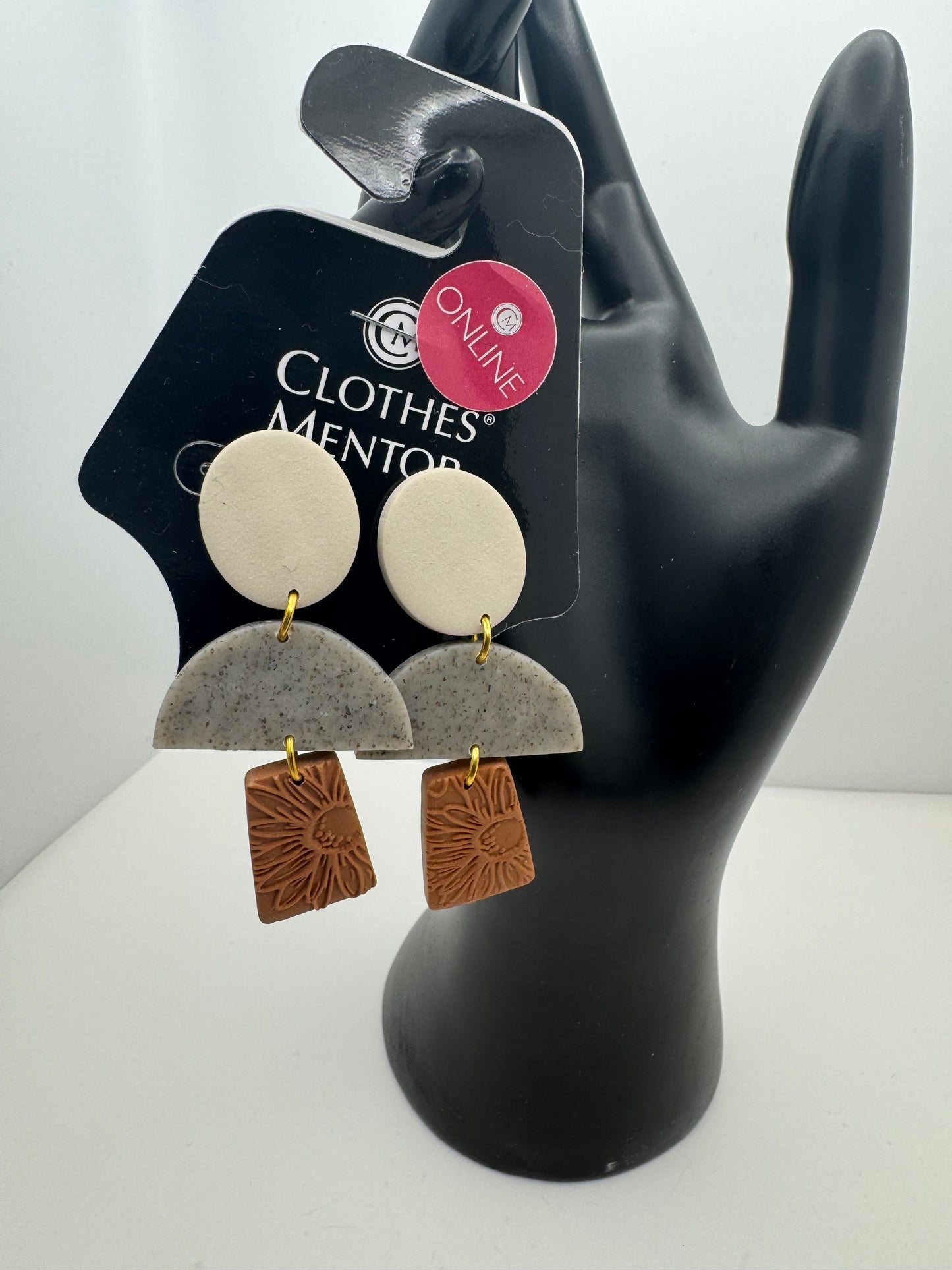 Earrings Dangle/drop By Clothes Mentor