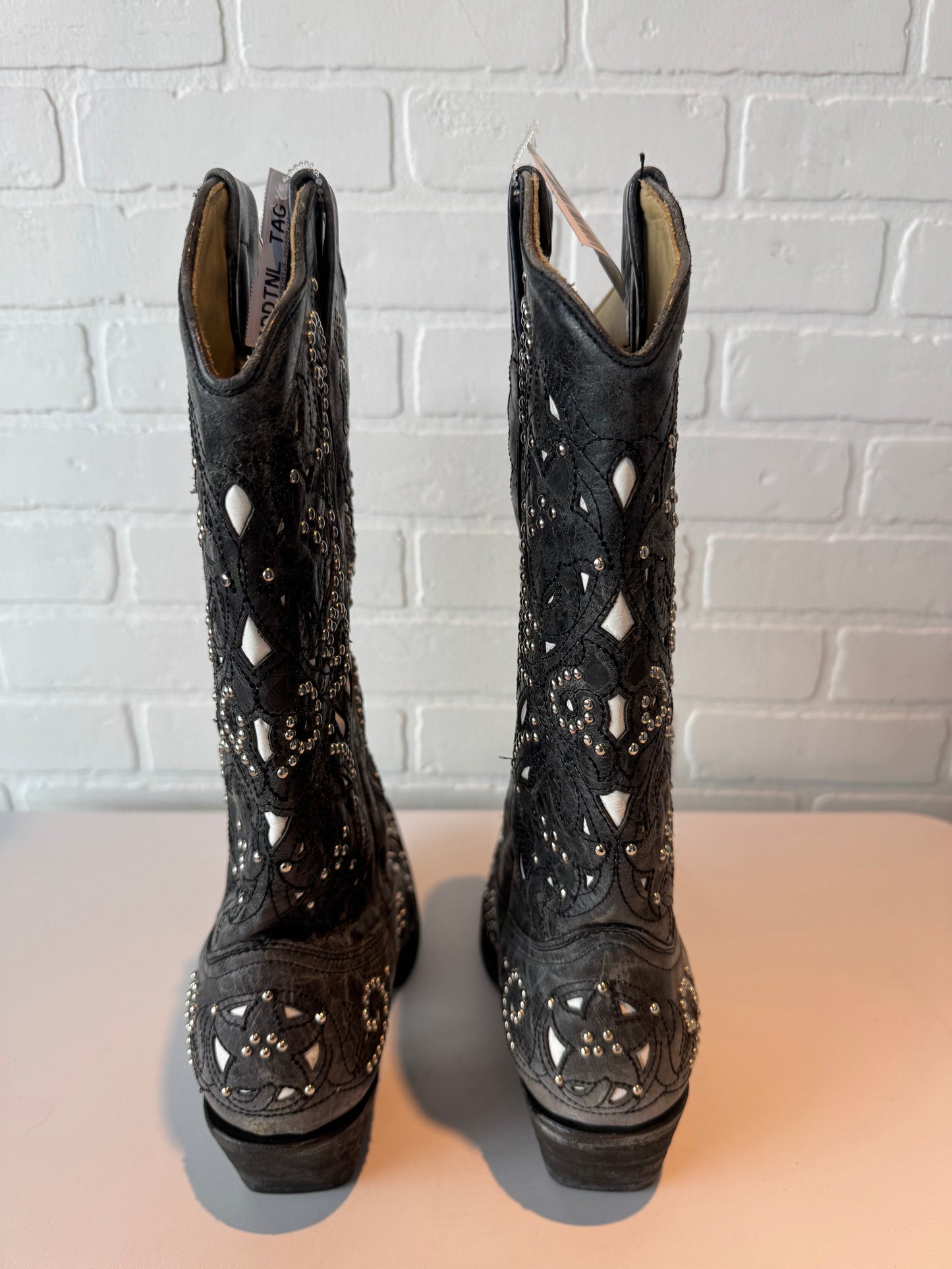 Boots Western By Corral In Black & White, Size: 8