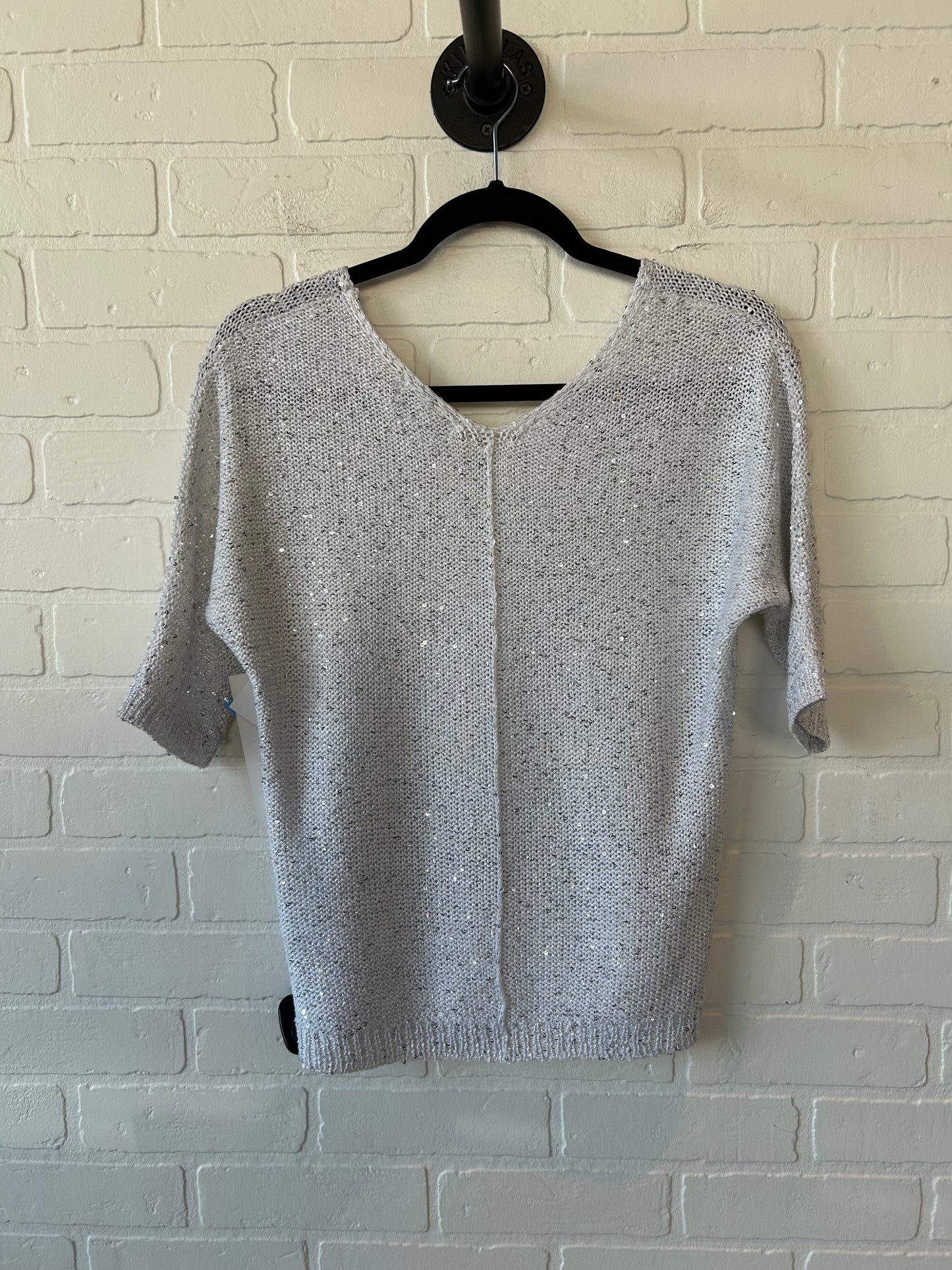 Sweater Designer By Halston In Silver & White, Size: S