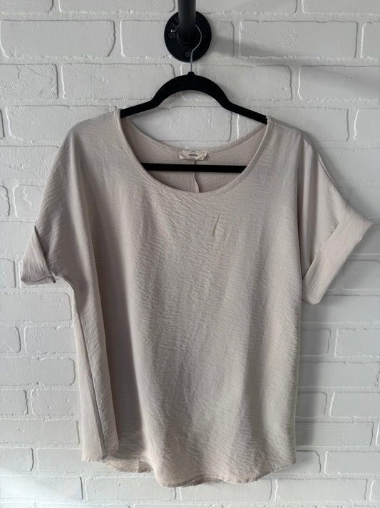 Top Short Sleeve By Entro In Cream, Size: M