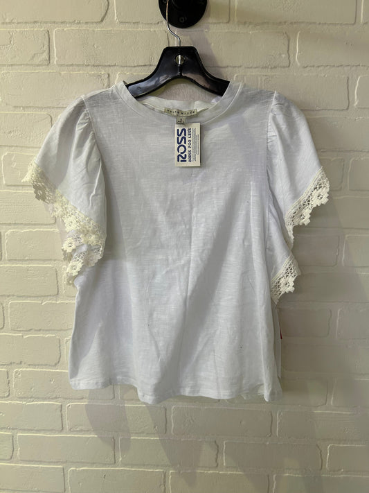 Top Short Sleeve By Haute Monde In White, Size: S