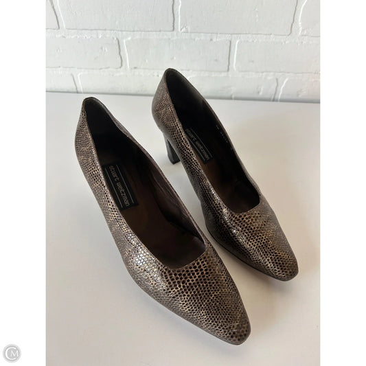 Shoes Designer By Stuart Weitzman In Snakeskin Print, Size: 10