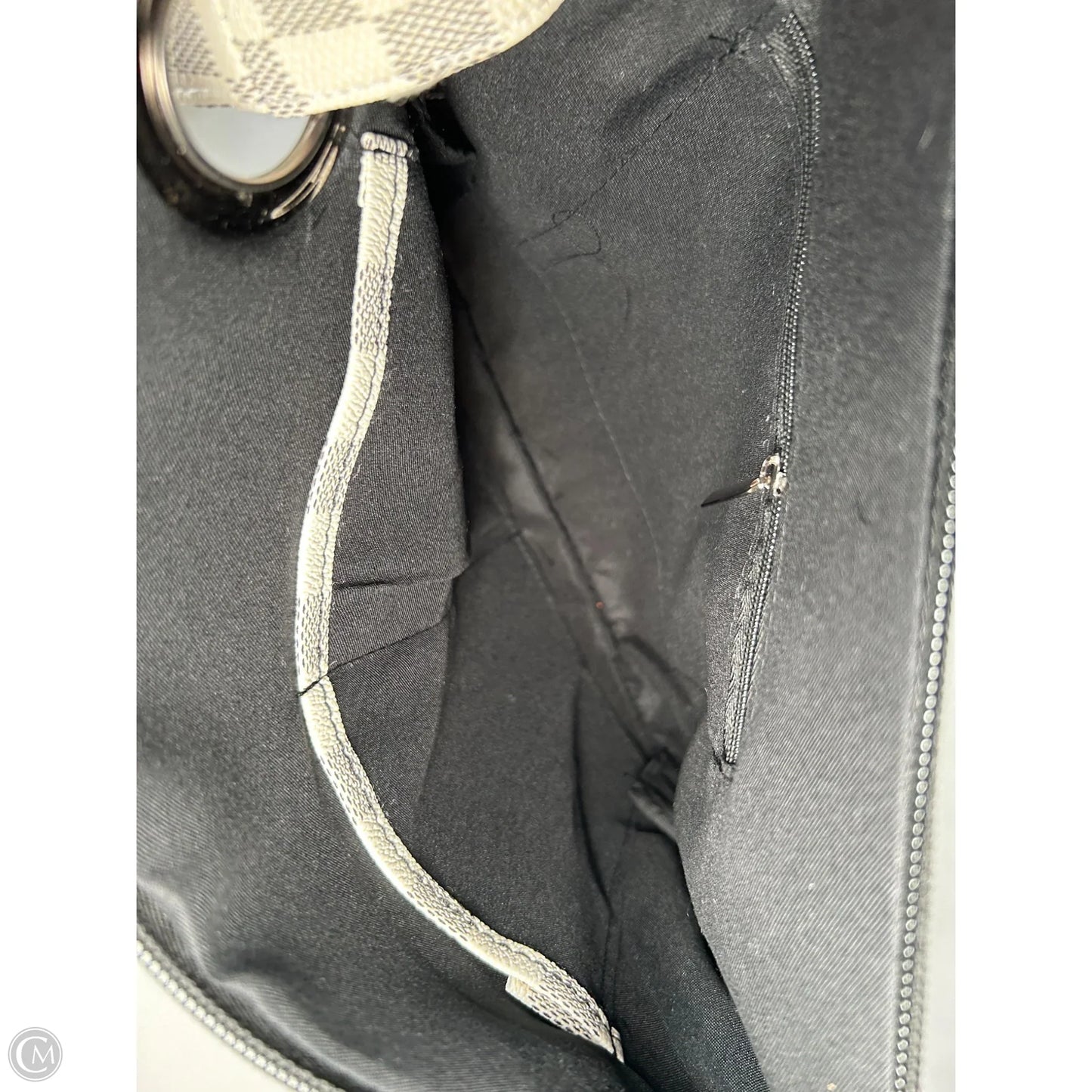 Wristlet By Clothes Mentor, Size: Large