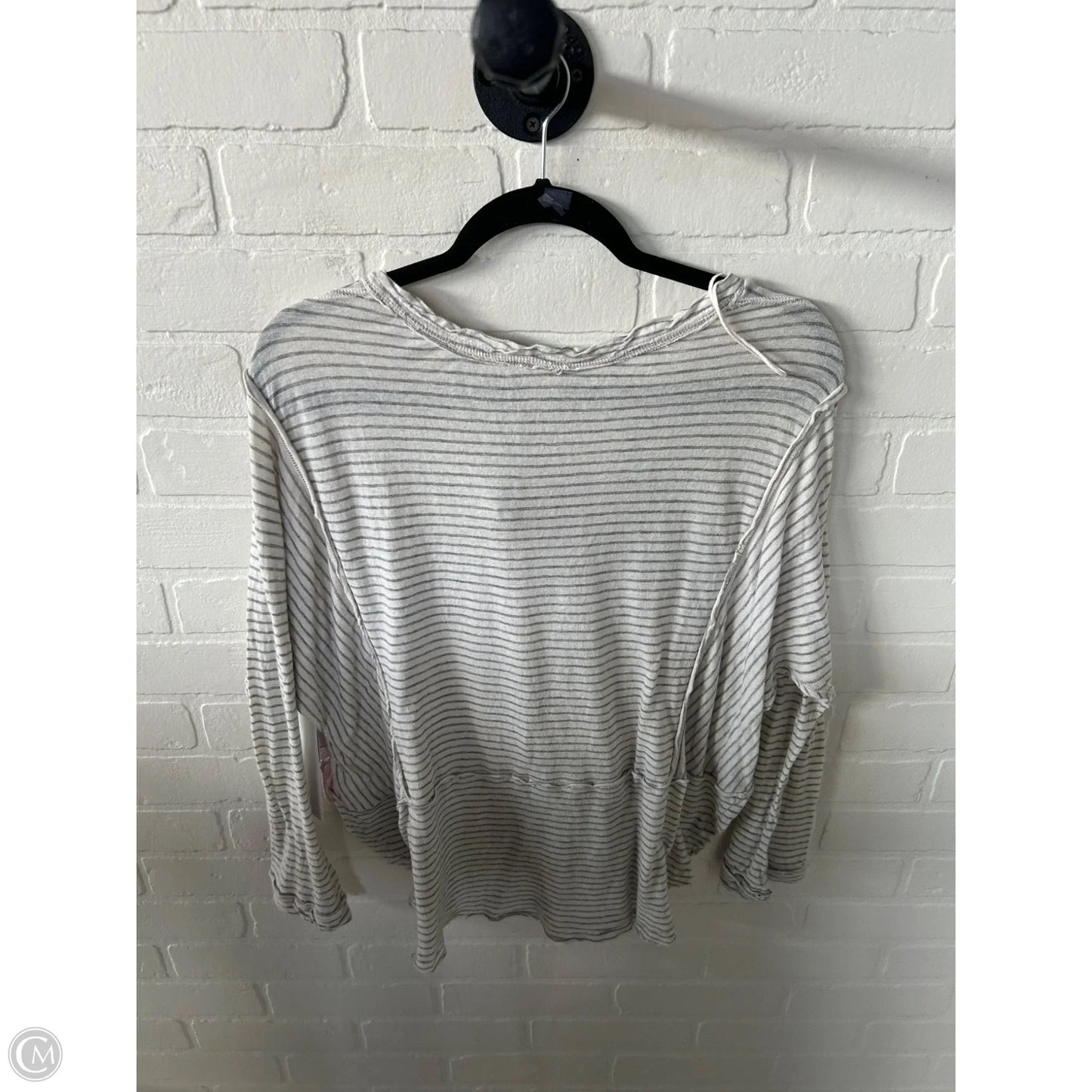 Top Long Sleeve By We The Free In Cream & Grey, Size: Xs