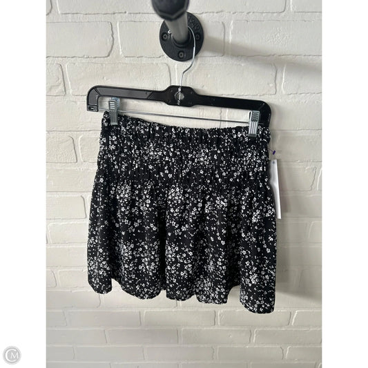 Skirt Mini & Short By Lush In Black & White, Size: S