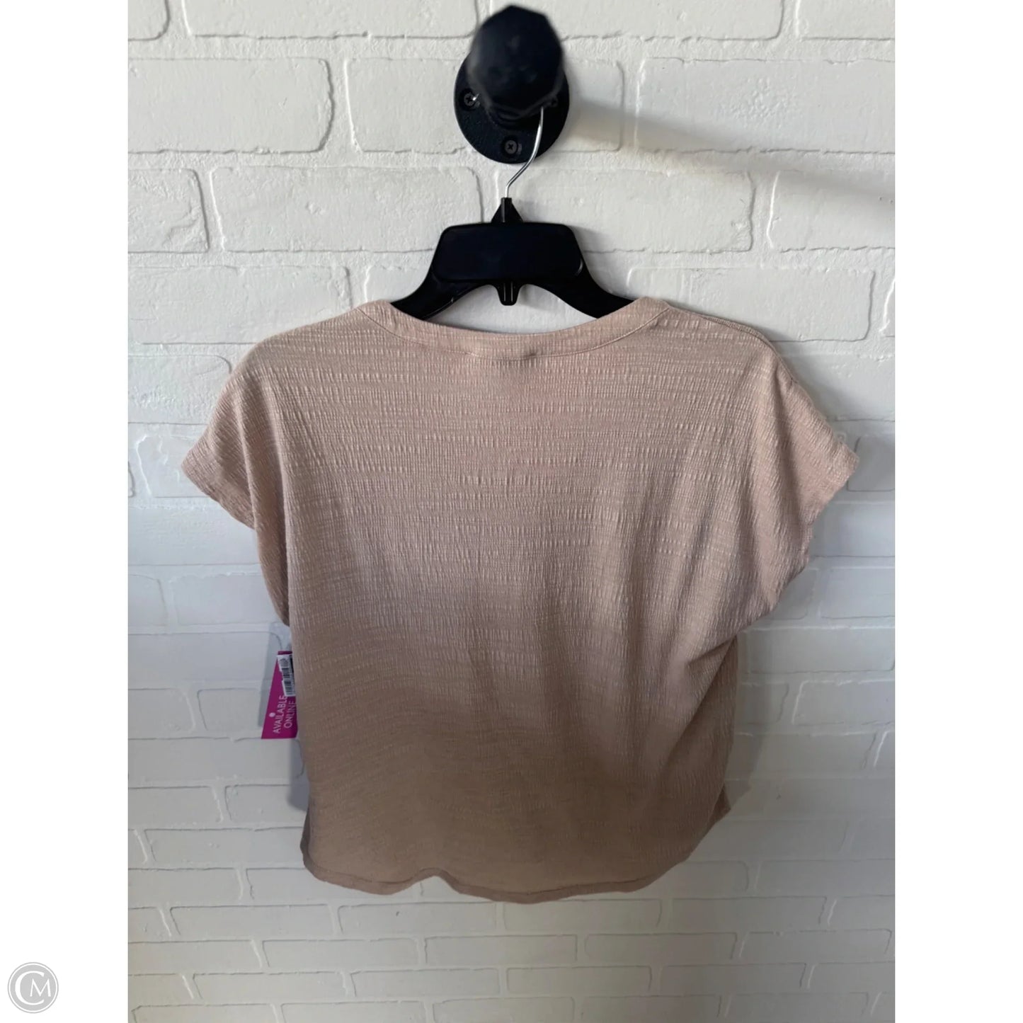 Top Sleeveless By Cable And Gauge In Tan, Size: L