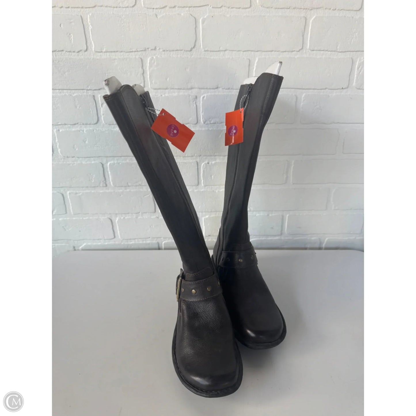 Boots Knee Flats By Boc In Brown, Size: 7