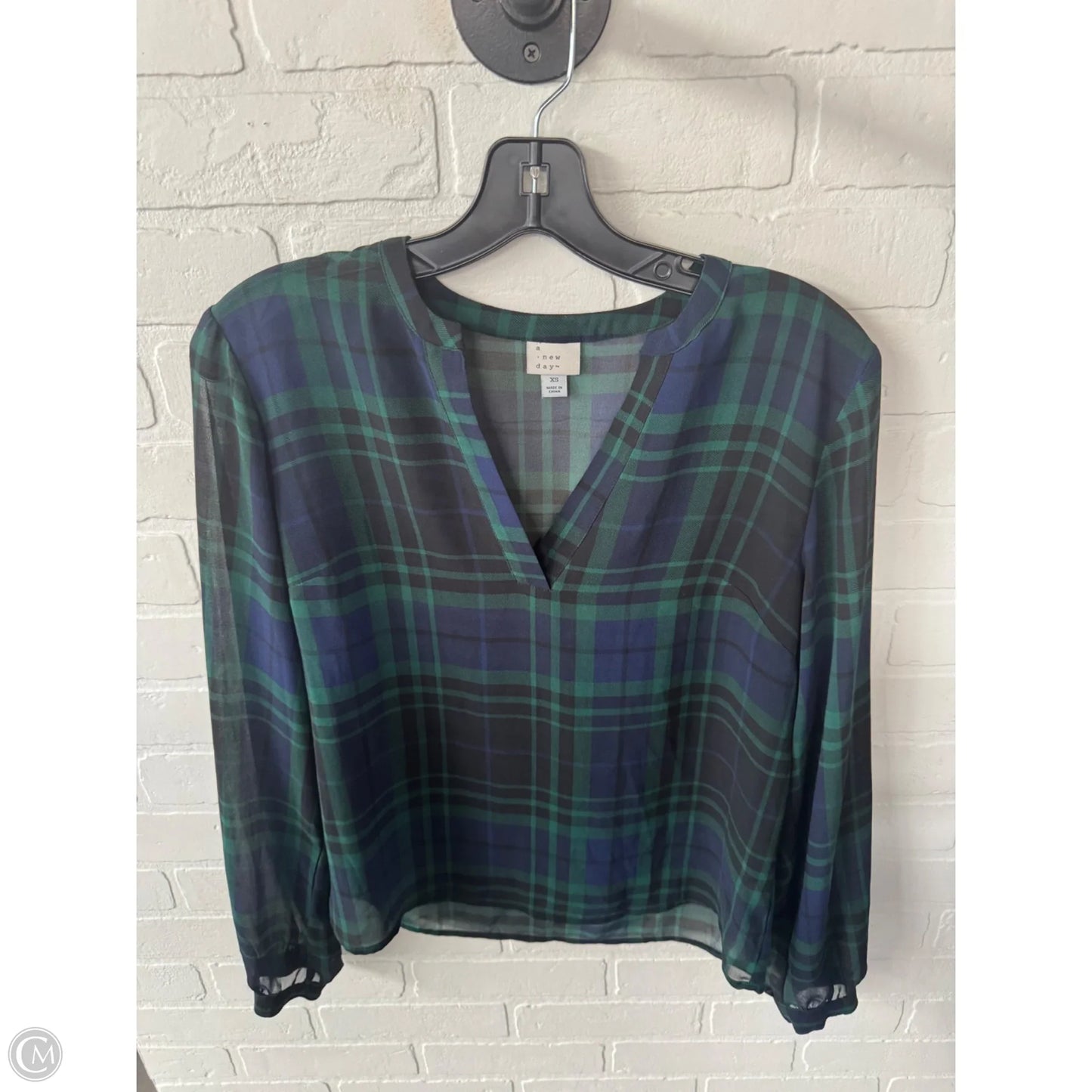 Top Long Sleeve By A New Day In Blue & Green, Size: Xs