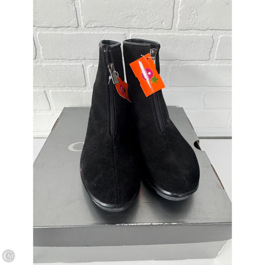 Boots Ankle Flats By Cma In Black, Size: 7.5