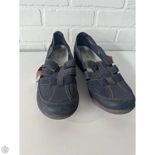 Shoes Flats By Clarks In Blue & Tan, Size: 11