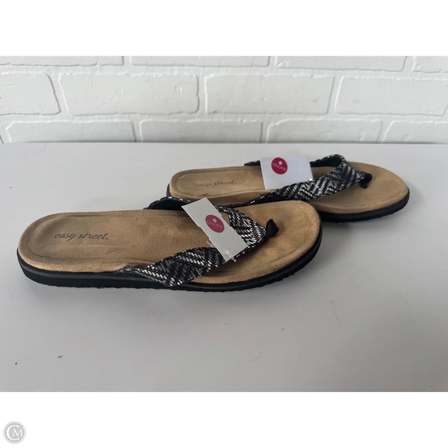 Sandals Flip Flops By Easy Spirit In Black & Silver, Size: 8.5
