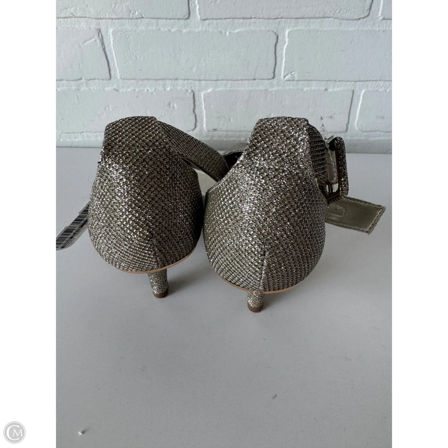 Shoes Heels Stiletto By Anne Klein In Gold, Size: 9