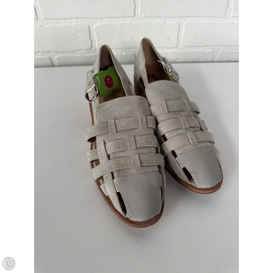 Shoes Flats By Vaneli In Grey, Size: 9