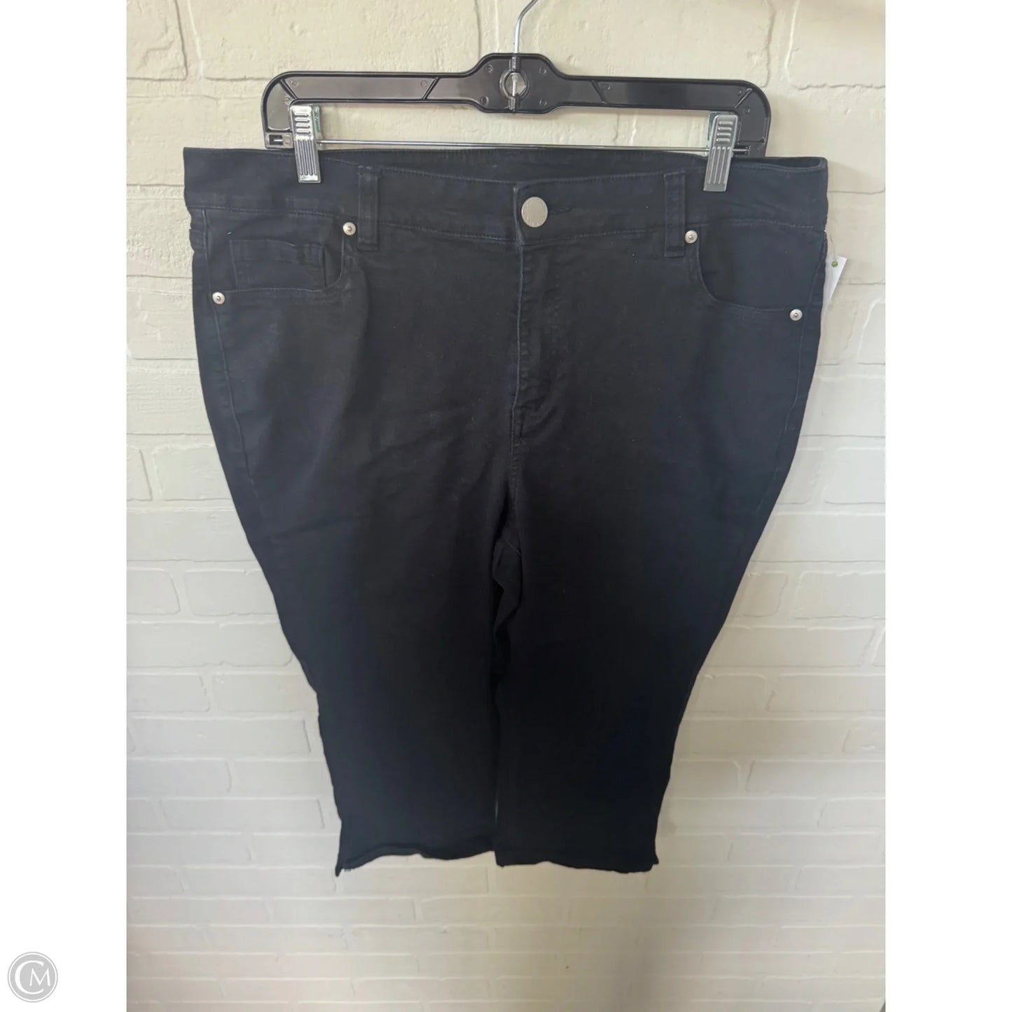Capris By Lane Bryant In Black Denim, Size: 16