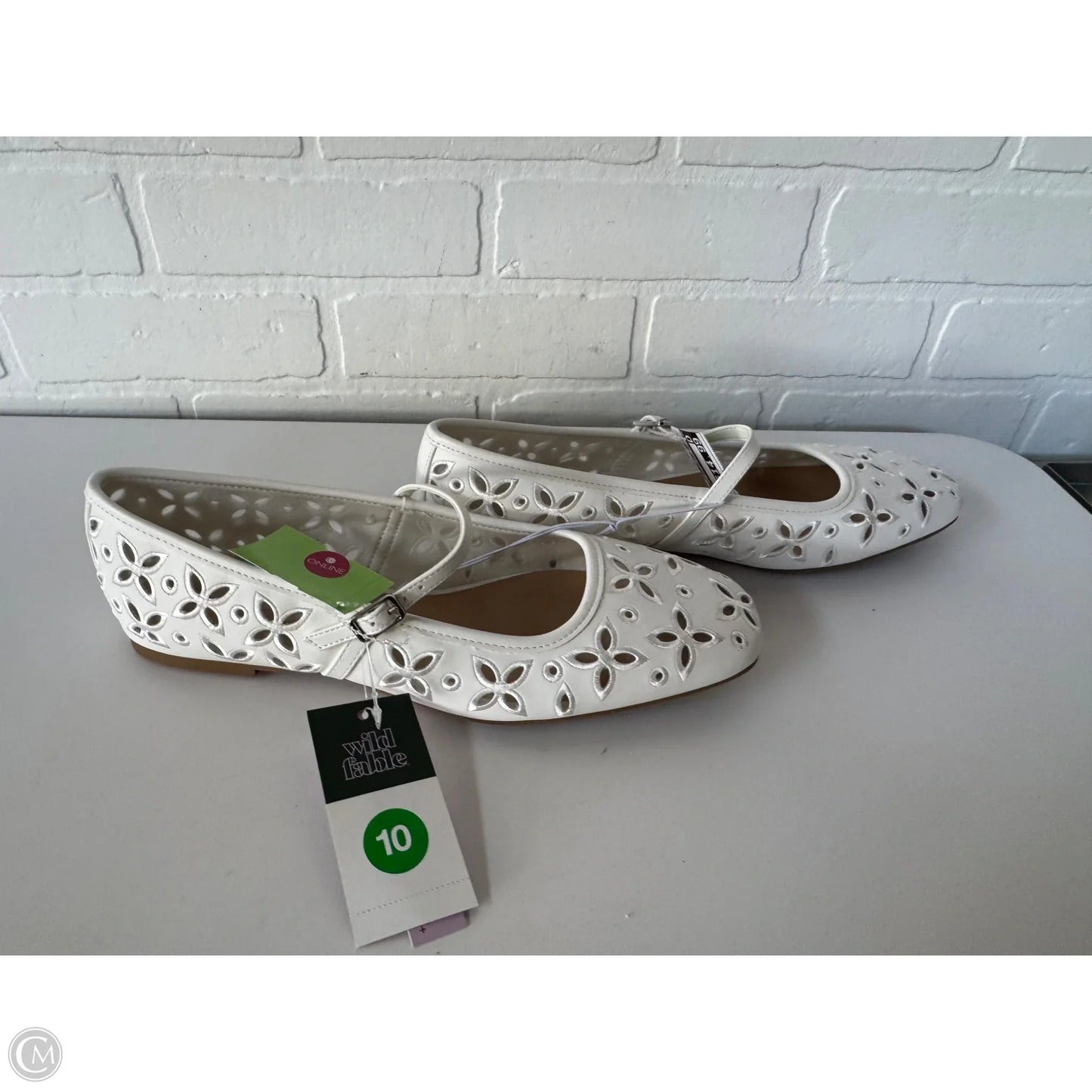 Shoes Flats By Wild Fable In White, Size: 10