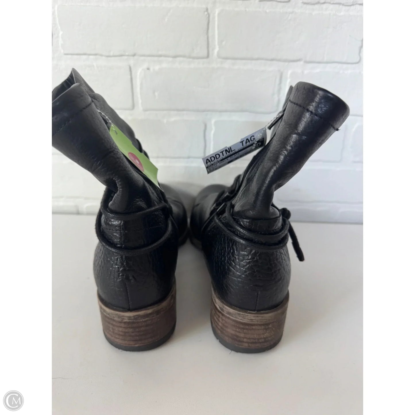 Boots Ankle Flats By Clarks In Black, Size: 9.5