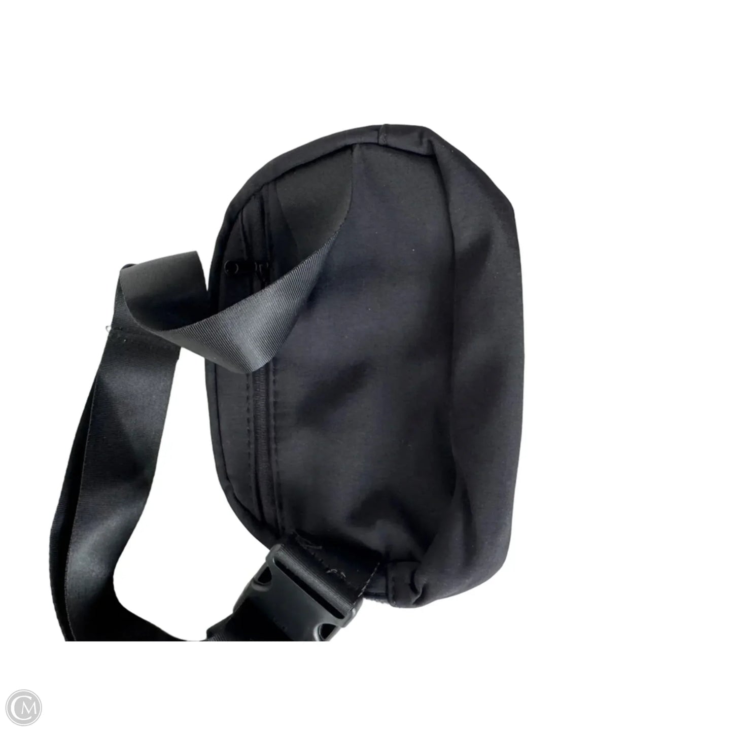 Belt Bag By Clothes Mentor, Size: Medium