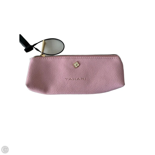 Makeup Bag By Tahari, Size: Small