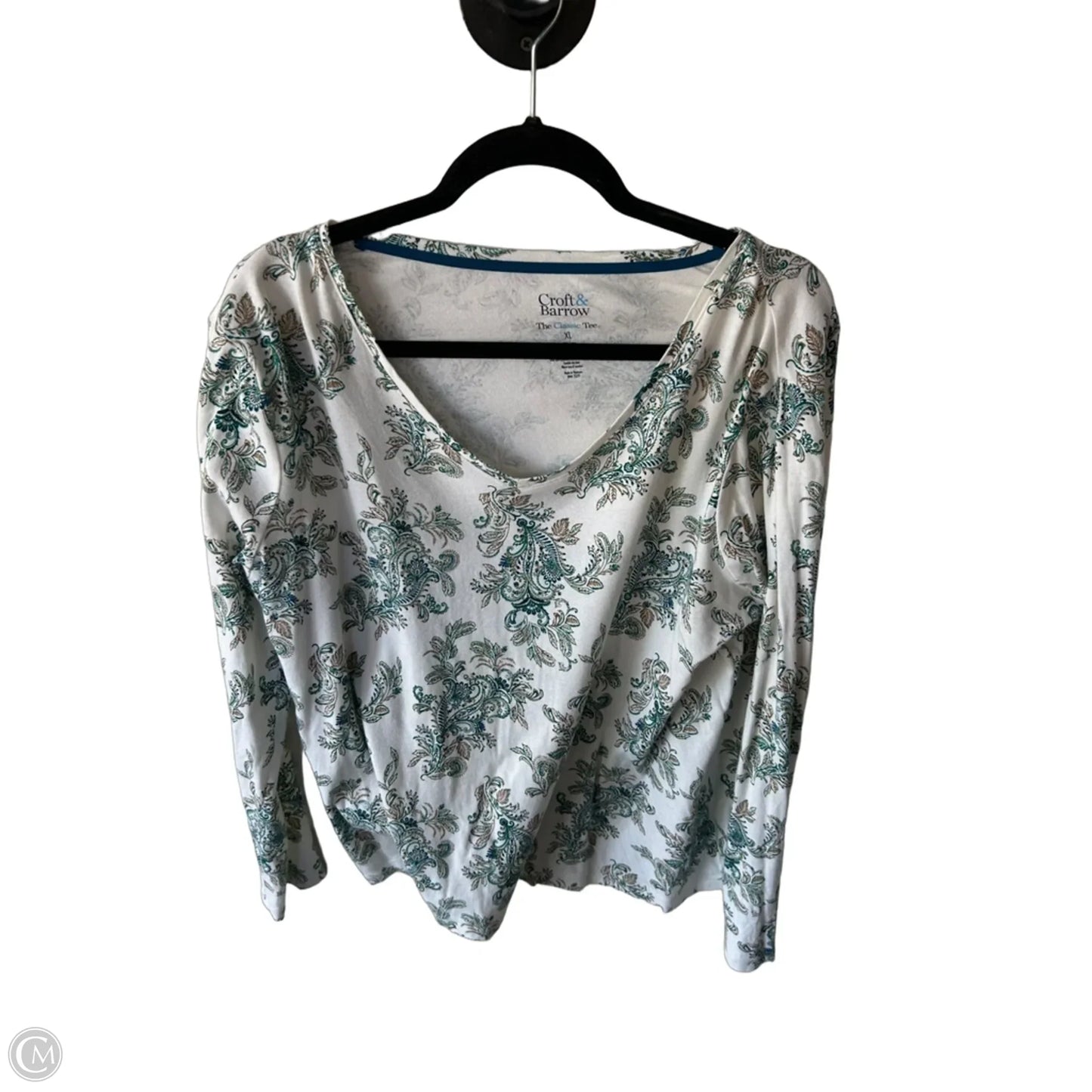 Top Long Sleeve By Croft And Barrow In Cream & Green, Size: Xl