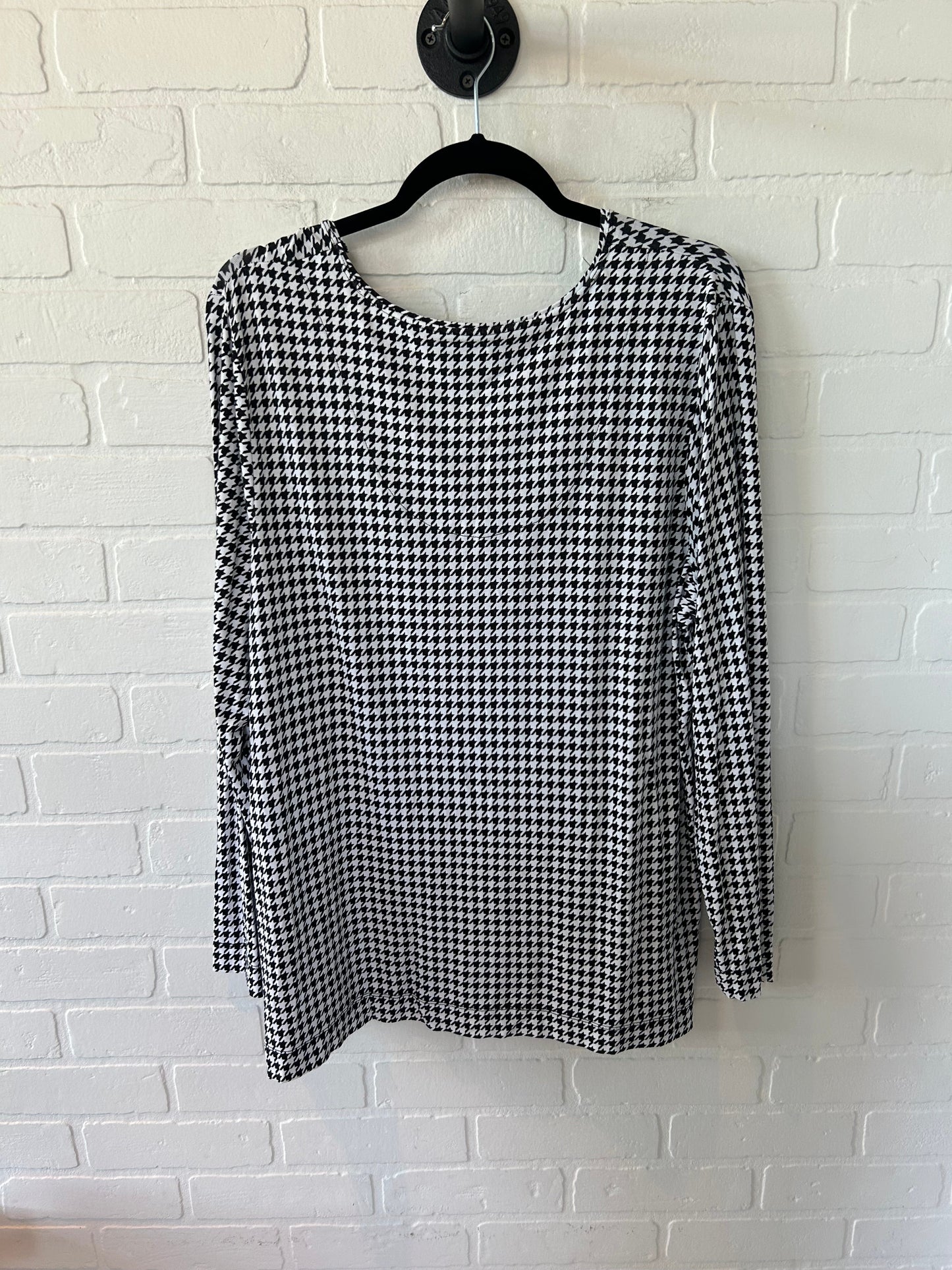 Top Long Sleeve By Chicos In Houndstooth, Size: Xl