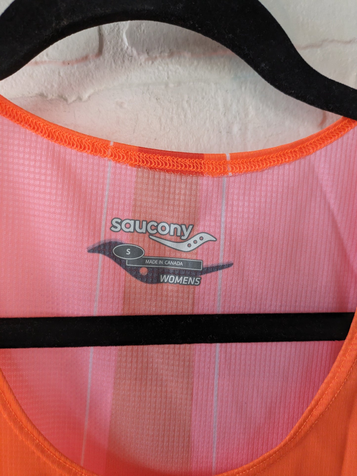 Athletic Tank Top By Saucony  Size: S