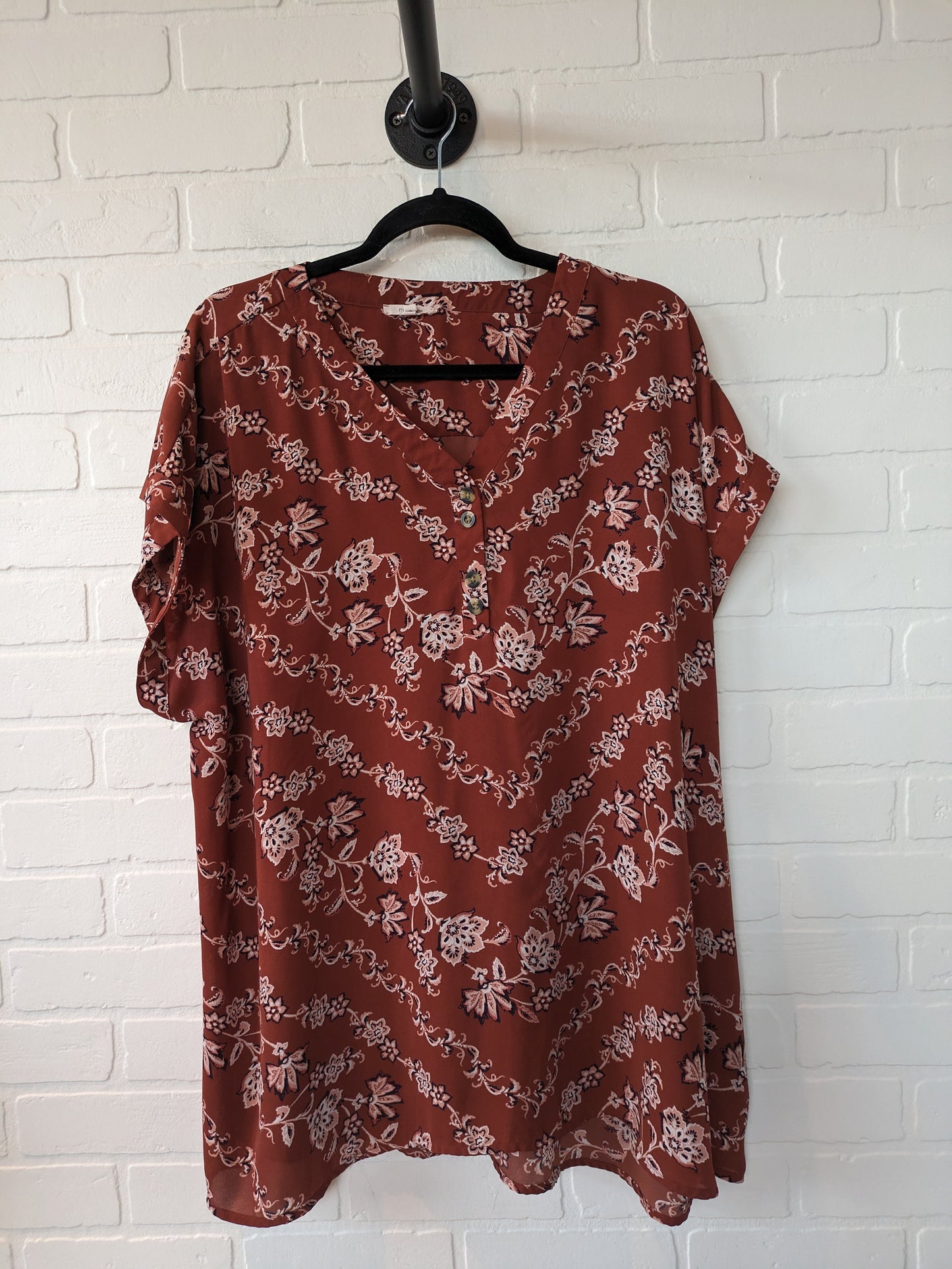 Top Short Sleeve By Maurices  Size: 3x