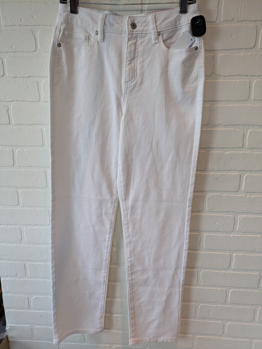 White Denim Jeans Straight Style And Company, Size 6