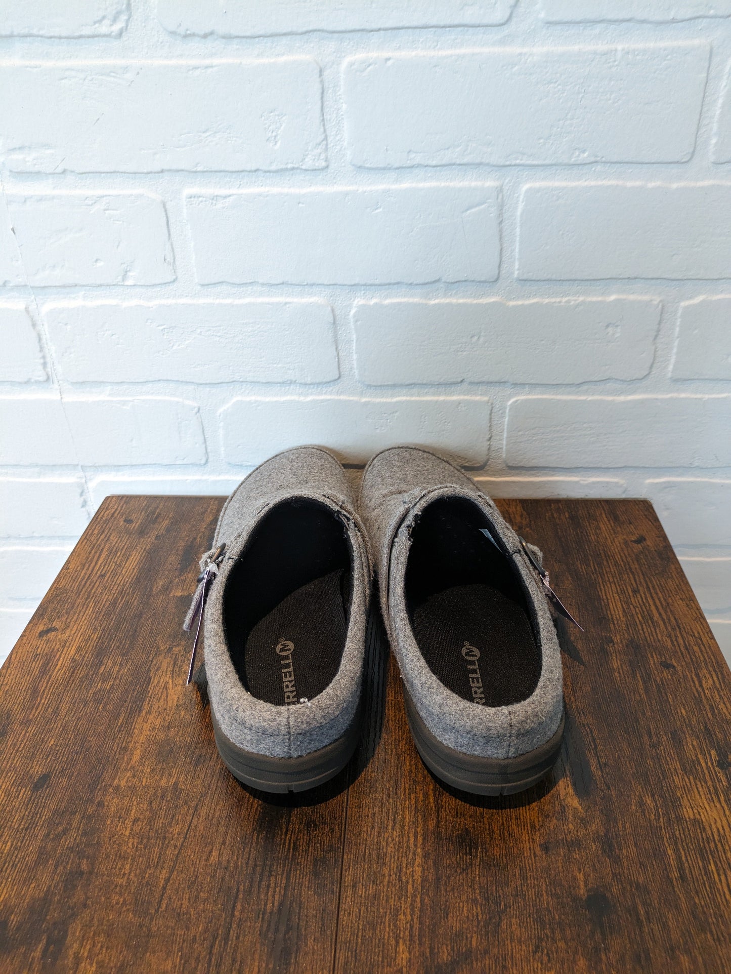 Grey Shoes Flats Merrell, Size 7
